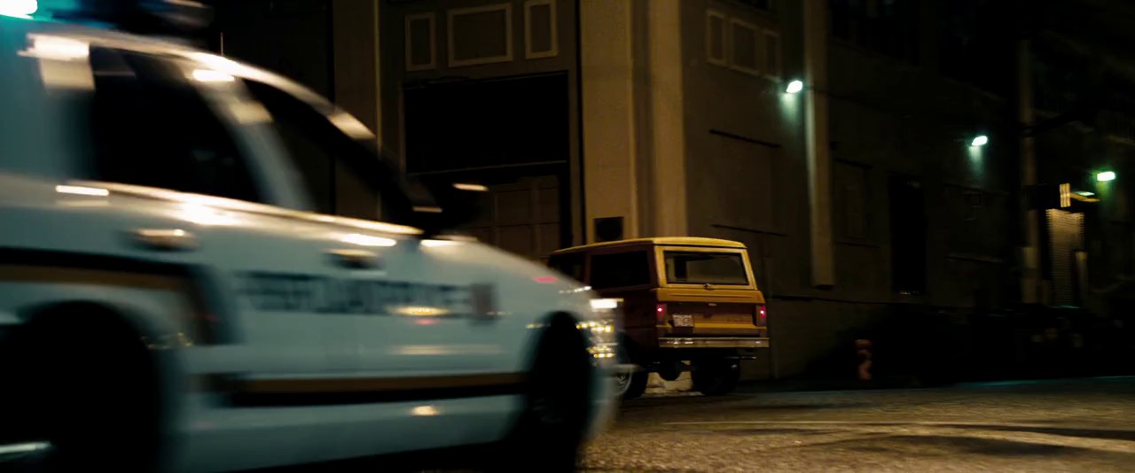 Gone (2012) BluRay Hindi + English 720p x264 AVC DDP 5.1.mkv.0003